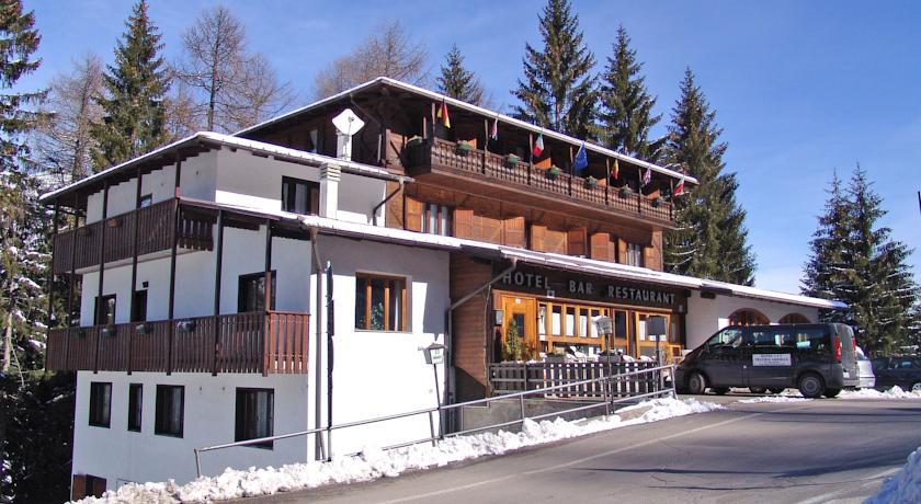 Hotel Vecchia America Folgarida Ngoại thất bức ảnh