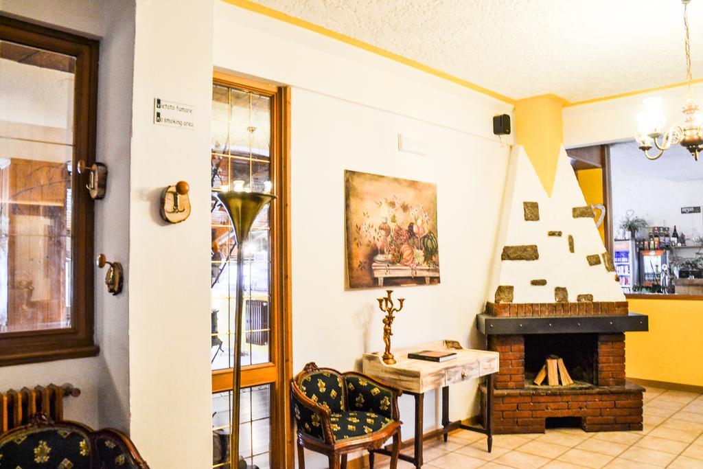 Hotel Vecchia America Folgarida Ngoại thất bức ảnh
