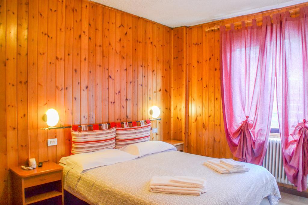 Hotel Vecchia America Folgarida Ngoại thất bức ảnh