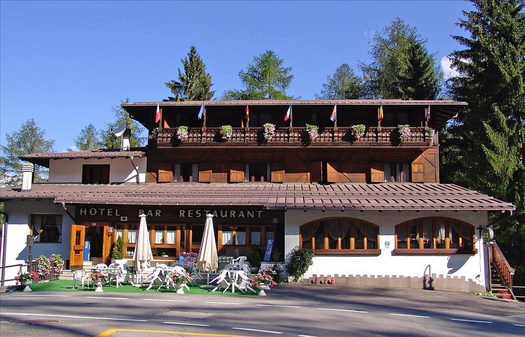 Hotel Vecchia America Folgarida Ngoại thất bức ảnh