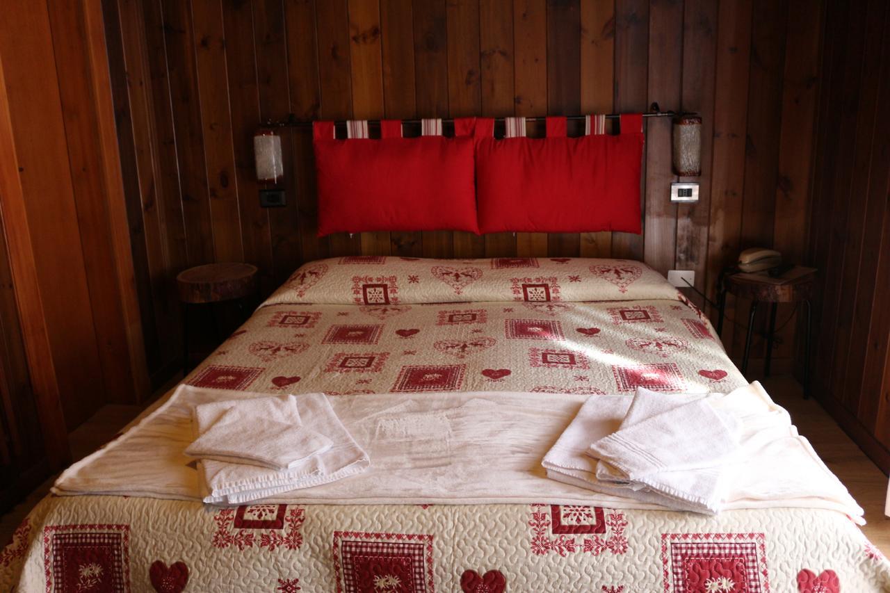 Hotel Vecchia America Folgarida Ngoại thất bức ảnh