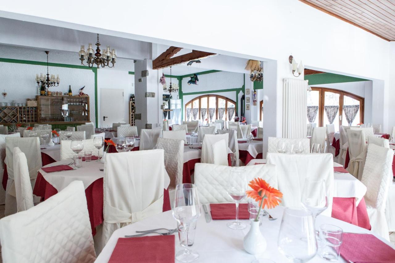 Hotel Vecchia America Folgarida Ngoại thất bức ảnh
